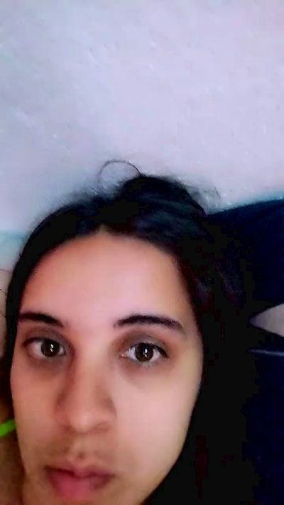 LunaKarma live cam on Cam4