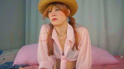 LunaLeez live cam on Cam4