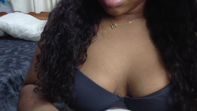 LunaMarin live cam on Cam4