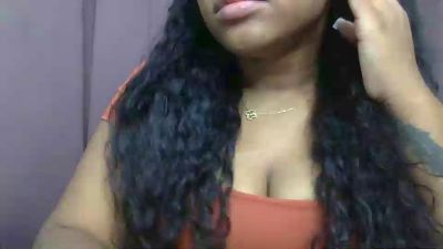 LunaMarin live cam on Cam4
