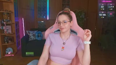 LunaNicole live cam on Cam4