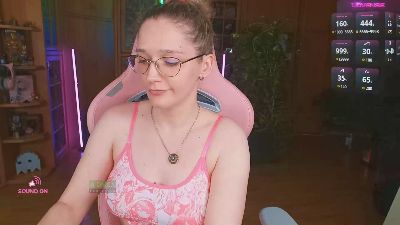 LunaNicole live cam on Cam4