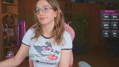 LunaNicole live cam on Cam4
