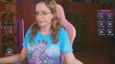 LunaNicole live cam on Cam4