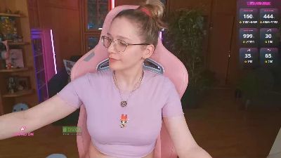 LunaNicole live cam on Cam4