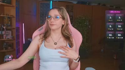 LunaNicole live cam on Cam4