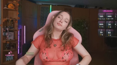 LunaNicole live cam on Cam4