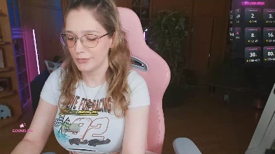 LunaNicole live cam on Cam4