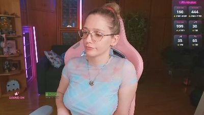 LunaNicole live cam on Cam4