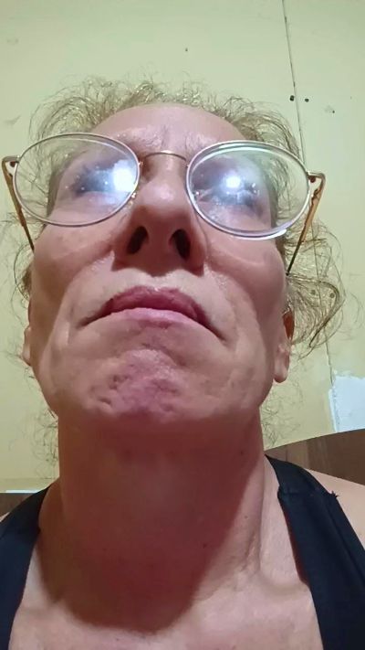 LunaRougeX live cam on Cam4