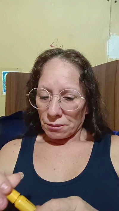 LunaRougeX live cam on Cam4