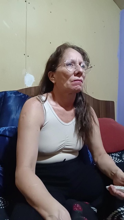 LunaRougeX live cam on Cam4