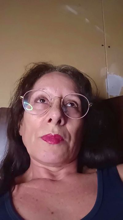 LunaRougeX live cam on Cam4