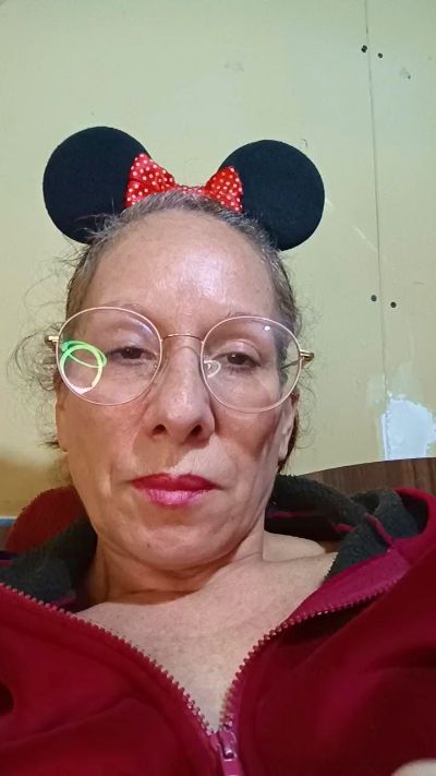 LunaRougeX live cam on Cam4