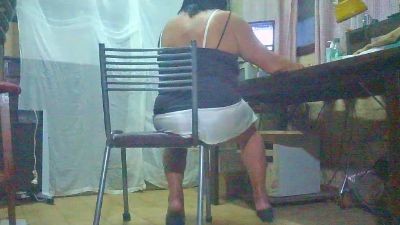LunaTravsumi live cam on Cam4