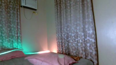 LunaViolette live cam on Cam4