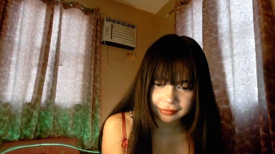 LunaViolette live cam on Cam4