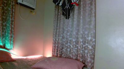 LunaViolette live cam on Cam4