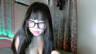 LunaViolette live cam on Cam4