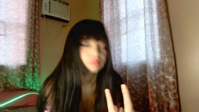 LunaViolette live cam on Cam4