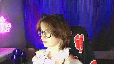 Luna_Cherry live cam on Cam4