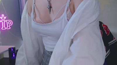Luna_Cherry live cam on Cam4