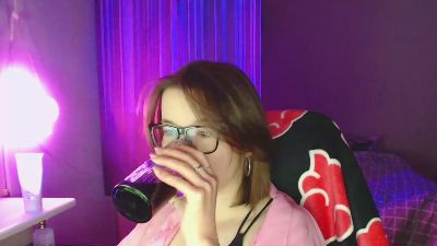 Luna_Cherry live cam on Cam4