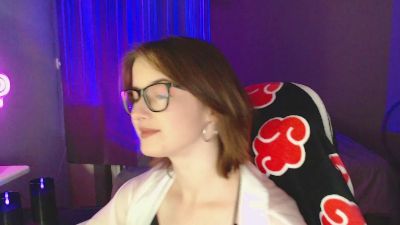 Luna_Cherry live cam on Cam4