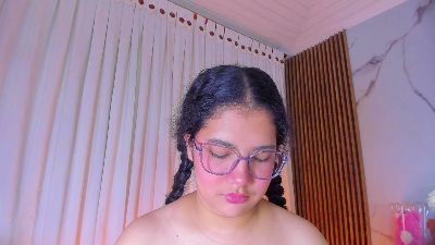 Luna_Rosse_ live cam on Cam4