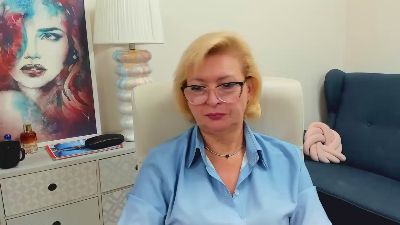 Luna_xFantasy live cam on Cam4