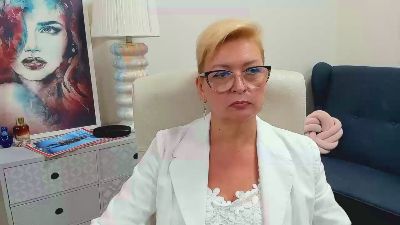 Luna_xFantasy live cam on Cam4