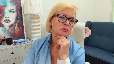 Luna_xFantasy live cam on Cam4