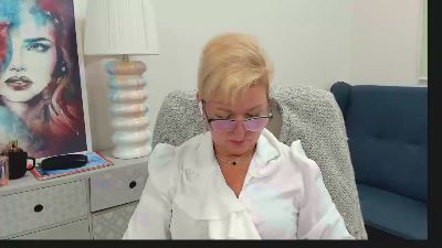 Luna_xFantasy live cam on Cam4