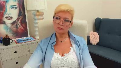Luna_xFantasy live cam on Cam4