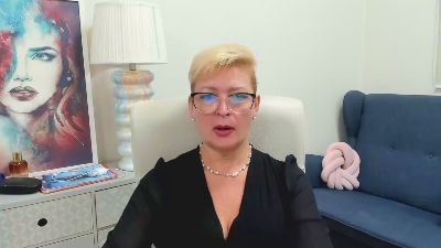 Luna_xFantasy live cam on Cam4