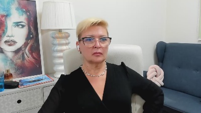 Luna_xFantasy live cam on Cam4