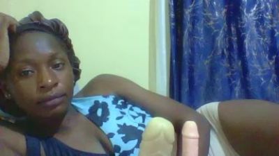 Lunah_kittty live cam on Cam4