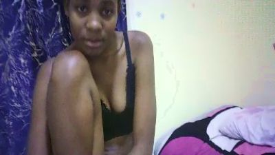 Lunah_kittty live cam on Cam4