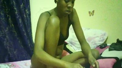 Lunah_kittty live cam on Cam4