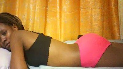 Lunah_kittty live cam on Cam4
