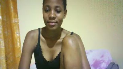 Lunah_kittty live cam on Cam4