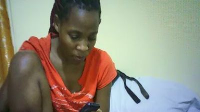 Lunah_kittty live cam on Cam4