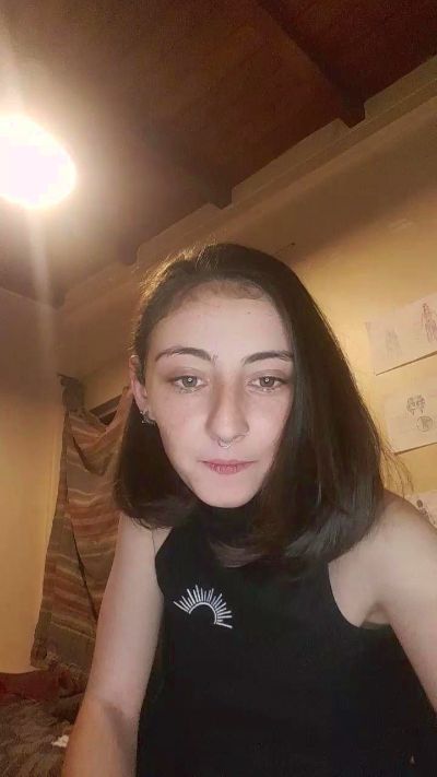 Lunaoscura2024 live cam on Cam4