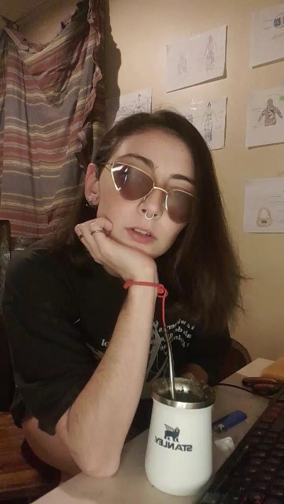 Lunaoscura2024 live cam on Cam4