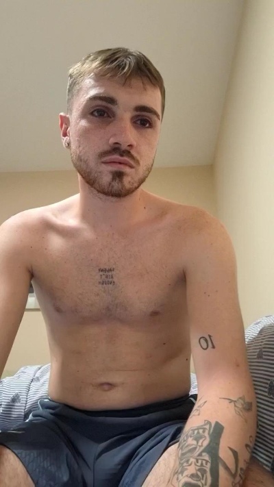 Lunarossa live cam on Cam4