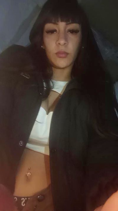 Lunati19 live cam on Cam4