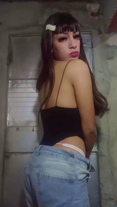 Lunati19 live cam on Cam4