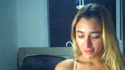 Lunavelvvett live webcam show