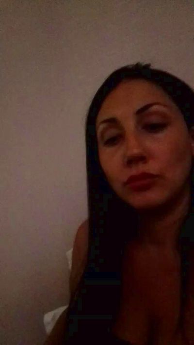 Lupita74 live cam on Cam4