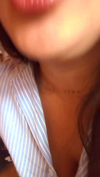 Lupita74 live cam on Cam4